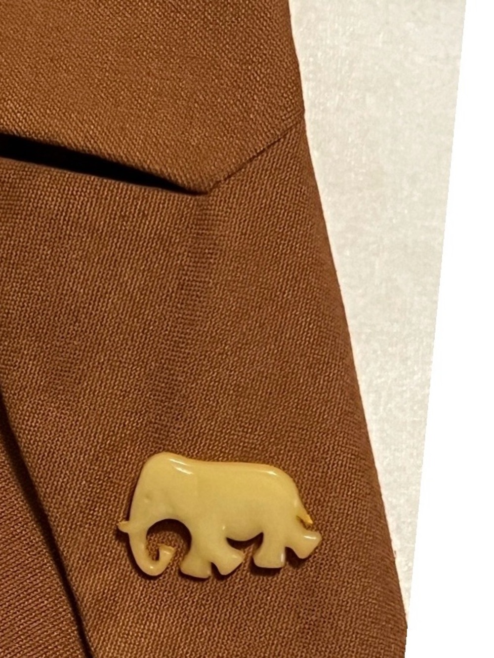 Vintage Elegant Elephant Brooch translucent butter yellow resin minimalist